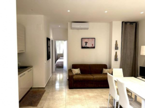 Отель Sicilian Retreat - Mondello Gorgeous Apartment, Палермо
